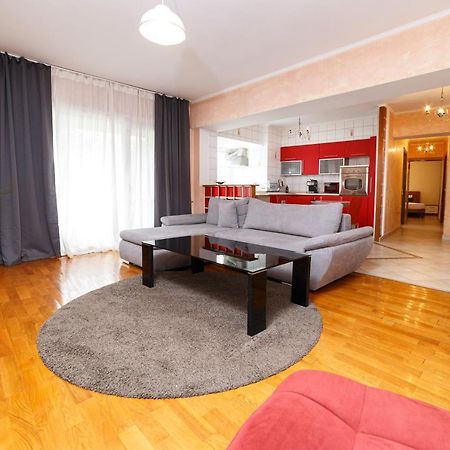 Color Apartments Unirii 14 Blv บูคาเรสต์ ภายนอก รูปภาพ