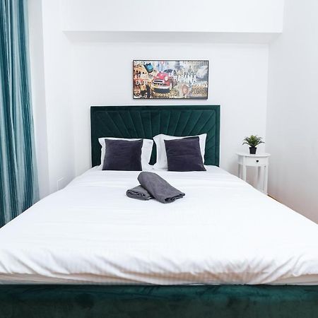 Color Apartments Unirii 14 Blv บูคาเรสต์ ภายนอก รูปภาพ