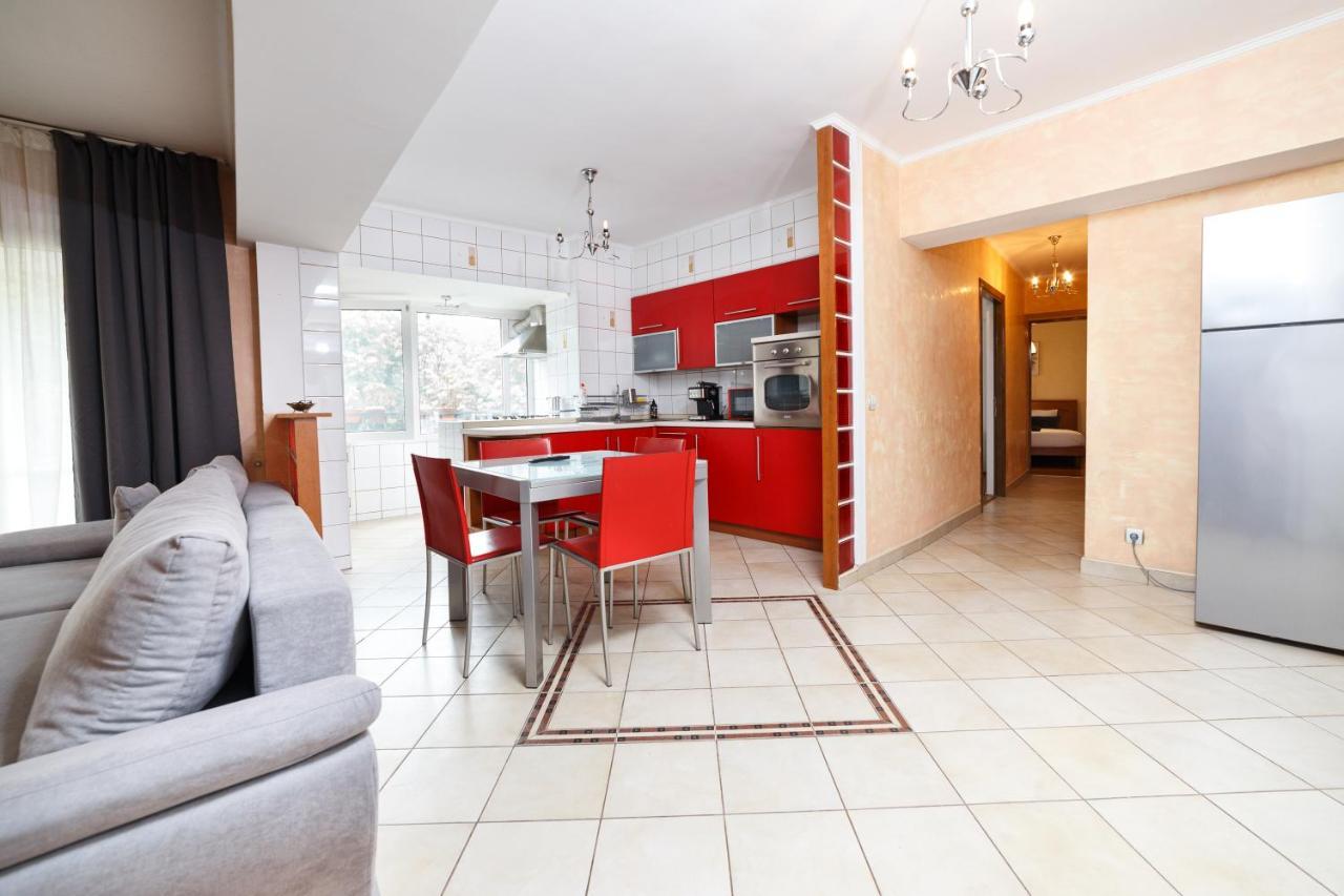 Color Apartments Unirii 14 Blv บูคาเรสต์ ภายนอก รูปภาพ