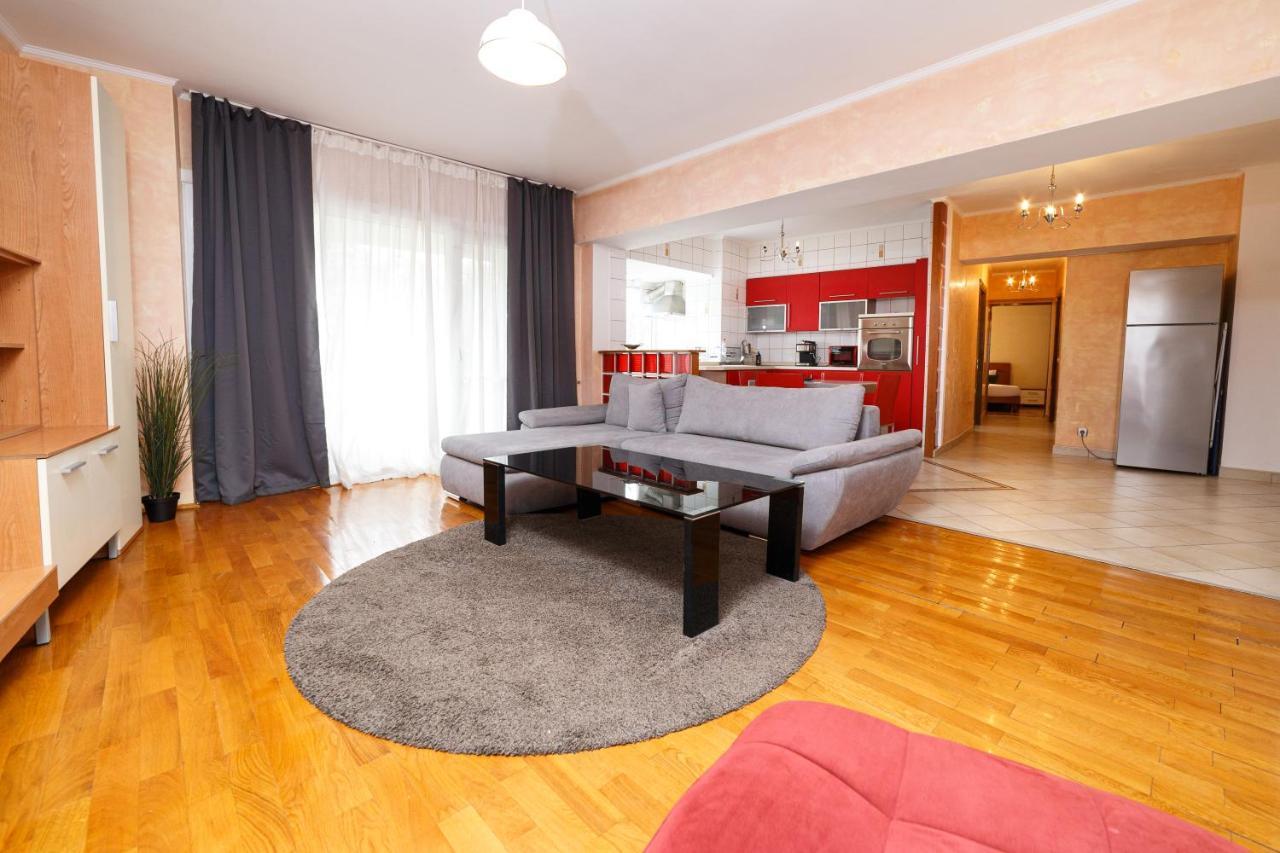 Color Apartments Unirii 14 Blv บูคาเรสต์ ภายนอก รูปภาพ